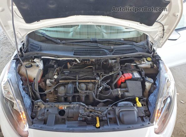 3FADP4BJ1KM149016 2019 FORD FIESTA White Rear interior view