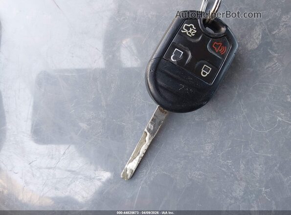 3FADP4BJ4HM104029 2017 FORD FIESTA White Вид панелі приладів