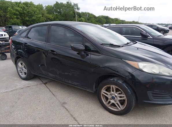 3FADP4BJ4KM116804 2019 FORD FIESTA Black Widok z przodu