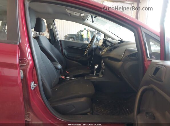 3FADP4BJ5HM147259 2017 FORD FIESTA Red Widok wnętrza z przodu