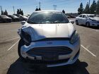 2018 Ford Fiesta Se Серебряный vin: 3FADP4BJ5JM107365