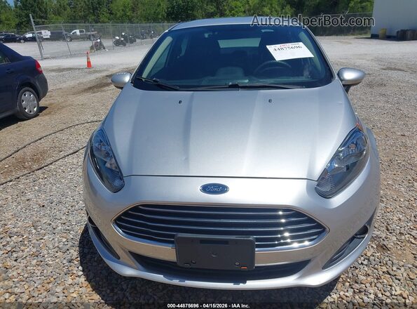 3FADP4BJ5KM138486 2019 FORD FIESTA Серебряный Вид спереди