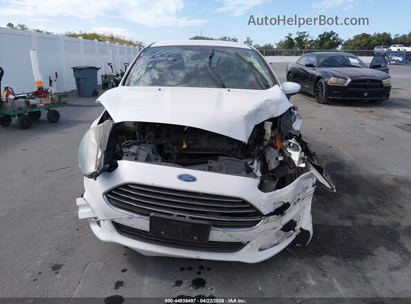 3FADP4BJ7KM148761 2019 FORD FIESTA White Vista del salpicadero