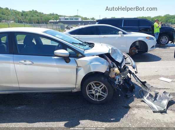3FADP4BJ9HM157888 2017 FORD FIESTA Silver 