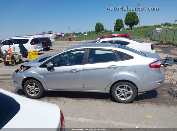 3FADP4BJ9HM157888 2017 FORD FIESTA Silver Vista interior de 360 grados