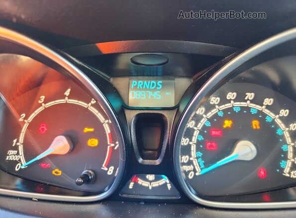 3FADP4BJ9JM109667 2018 FORD FIESTA Синий Вид щитка приборов