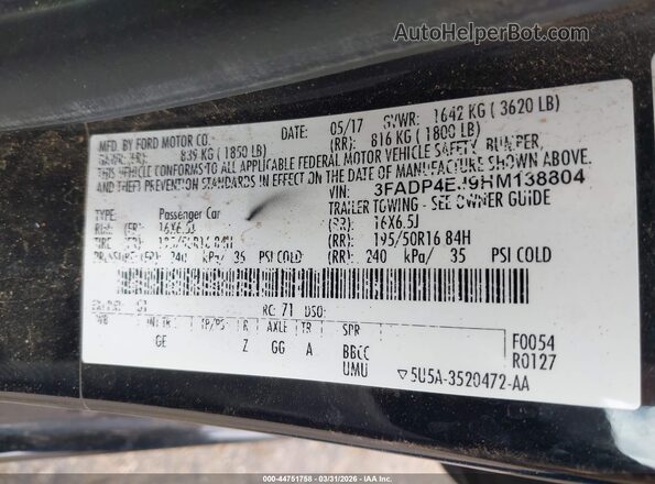 3FADP4EJ9HM138804 2017 FORD FIESTA Black Widok komory silnika