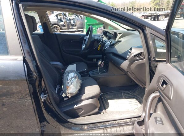 3FADP4EJ9HM159104 2017 FORD FIESTA Black Вид салону спереду