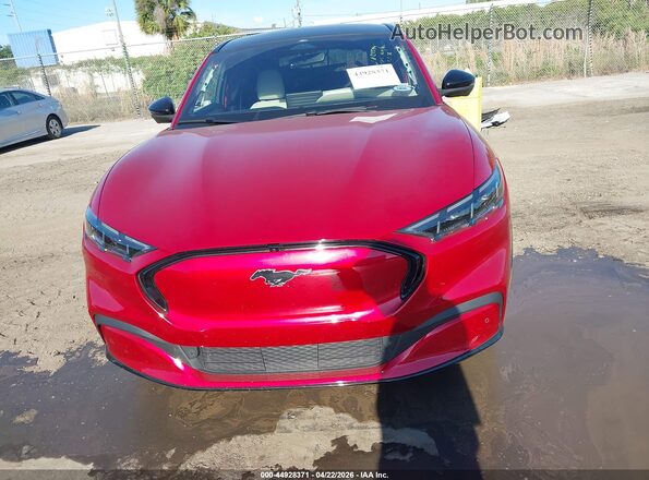 3FMTK3R48RMA42680 2024 FORD MUSTANG MACH-E PREMI Красный Вид щитка приборов