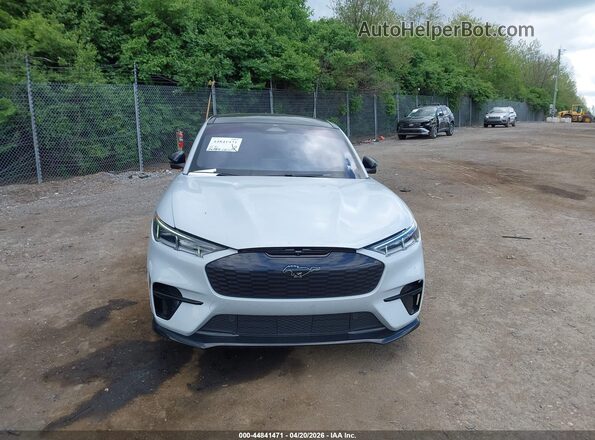 3FMTK4SX1PMA78069 2023 FORD MUSTANG MACH-E Серый Вид щитка приборов