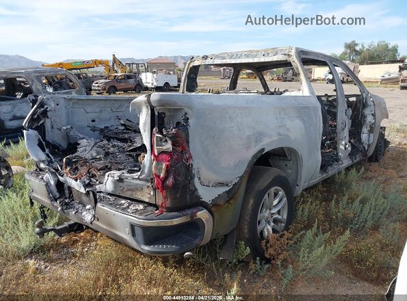 3GCUYGET3LG219539 2020 CHEVROLET SILVERADO Черный Задняя правая четверть