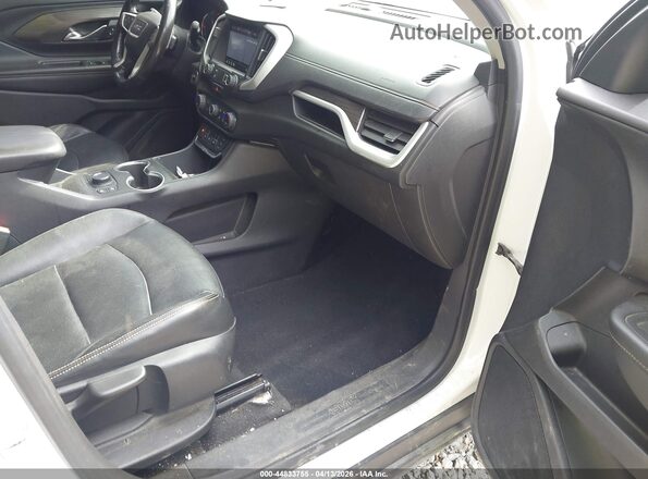 3GKALPEV8LL268895 2020 GMC TERRAIN Черный Вид салона спереди