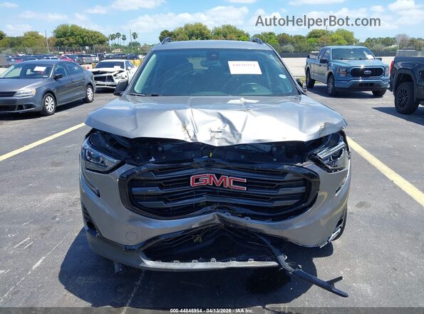 3GKALPEXXLL182487 2020 GMC TERRAIN Silver Вид спереду