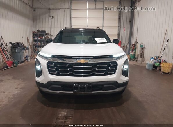 3GNAXPEGXSL177828 2025 CHEVROLET EQUINOX White Widok zestawu wskaźników