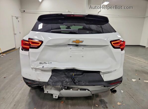 3GNKBCR46SS238531 2025 CHEVROLET BLAZER White Widok z tyłu