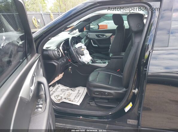 3GNKBJRS9LS695449 2020 CHEVROLET BLAZER Черный Вид салона спереди