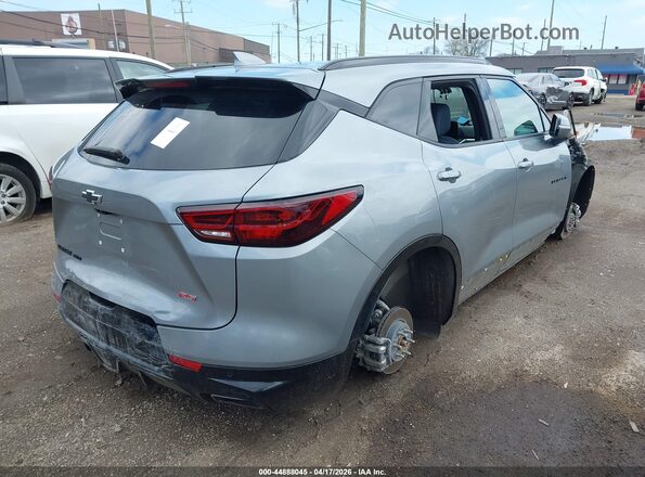 3GNKBKRS2SS154120 2025 CHEVROLET BLAZER Серебряный Задняя правая четверть