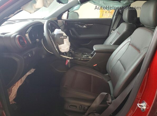 3GNKBKRS3PS224960 2023 CHEVROLET BLAZER Red Widok wnętrza z przodu