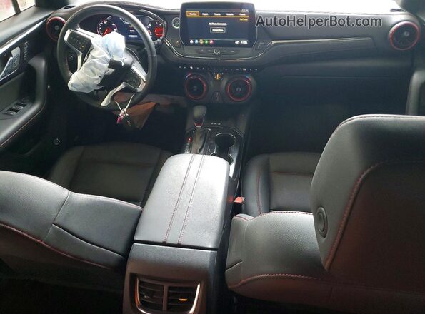 3GNKBKRS3PS224960 2023 CHEVROLET BLAZER Red Widok deski rozdzielczej
