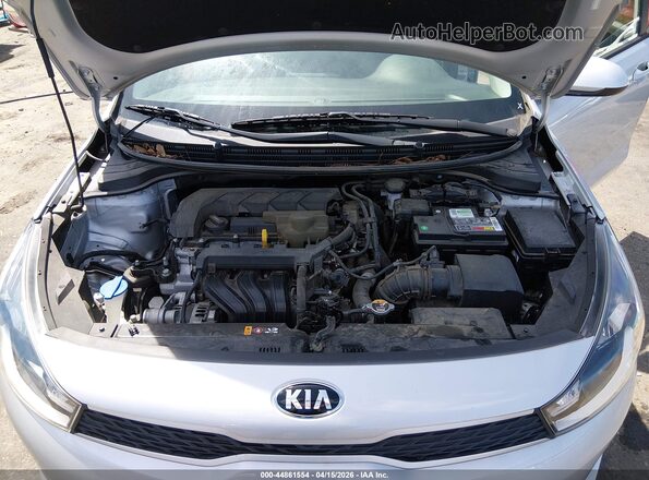 3KPA24AD3LE357076 2020 KIA RIO Gray Widok z tyłu