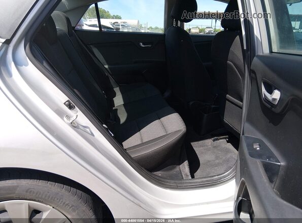 3KPA24AD3LE357076 2020 KIA RIO Gray Widok naklejki z numerem VIN