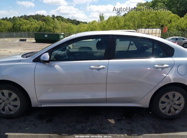 3KPA24AD3LE357076 2020 KIA RIO Gray 