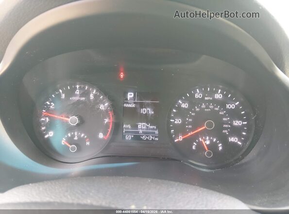 3KPA24AD3LE357076 2020 KIA RIO Gray Widok tylnych siedzeń