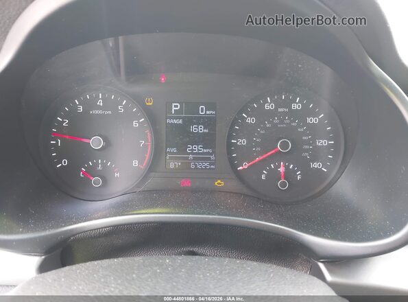 3KPA24ADXLE329338 2020 KIA RIO Серебряный Вид задних сидений