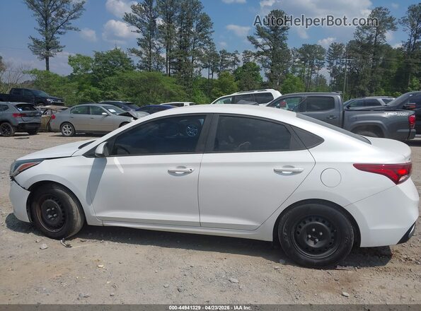 3KPC24A35KE062172 2019 HYUNDAI ACCENT Белый Панорамный вид салона 360°