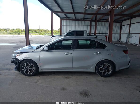 3KPF24AD5KE115121 2019 KIA FORTE Серебряный 