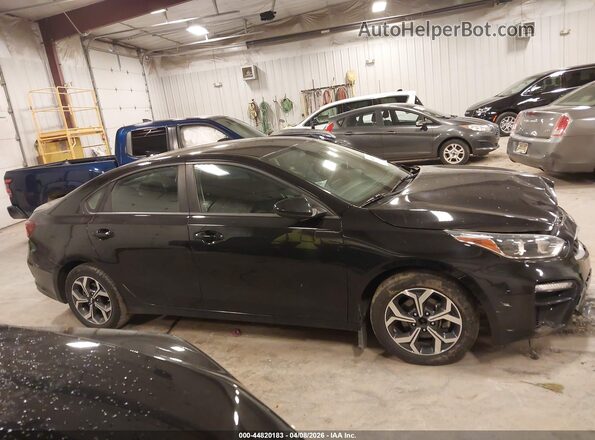 3KPF24ADXLE203096 2020 KIA FORTE Черный Вид задней части салона