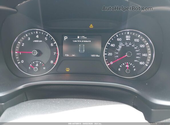 3KPF54AD4RE753457 2024 KIA FORTE Red Widok tylnych siedzeń