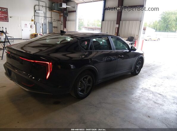 3KPFT4DE5SE191908 2025 KIA K4 Black Задня права чверть