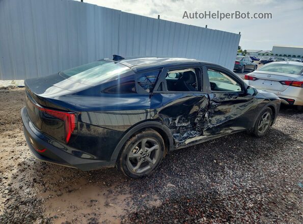 3KPFT4DE8SE066644 2025 KIA K4 Черный Задняя правая четверть