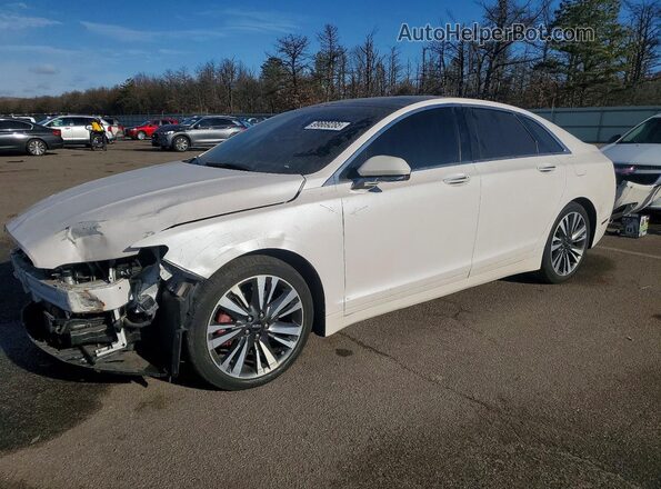 3LN6L5F93LR601701 2020 LINCOLN MKZ White Vista tres cuartos delantera izquierda
