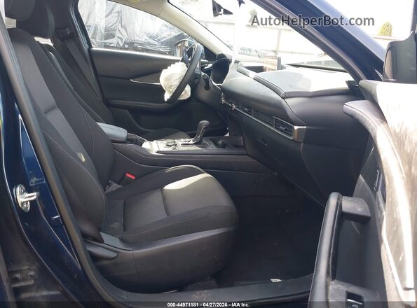 3MVDMBAM1RM647762 2024 MAZDA CX-30 Blue Vista interior delantera