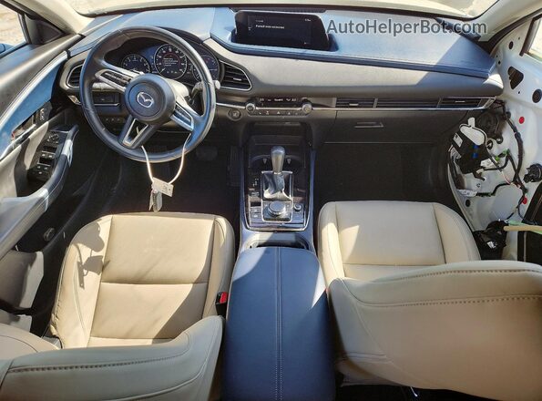3MVDMBDL9LM104914 2020 MAZDA CX-30 White Vista del salpicadero