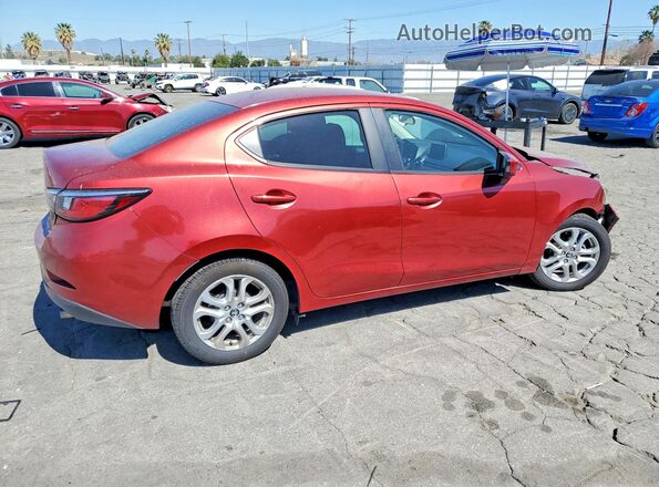 3MYDLBYV5HY176100 2017 TOYOTA YARIS Burgundy უკანა მარჯვენა
