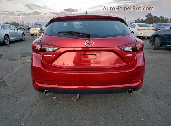 3MZBN1L32JM210861 2018 MAZDA 3 Красный Вид сзади