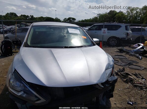 3N1AB7AP1GY237697 2016 NISSAN SENTRA Серебряный Вид задней части салона