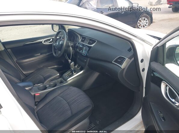 3N1AB7AP2GY330924 2016 NISSAN SENTRA Белый Вид салона спереди
