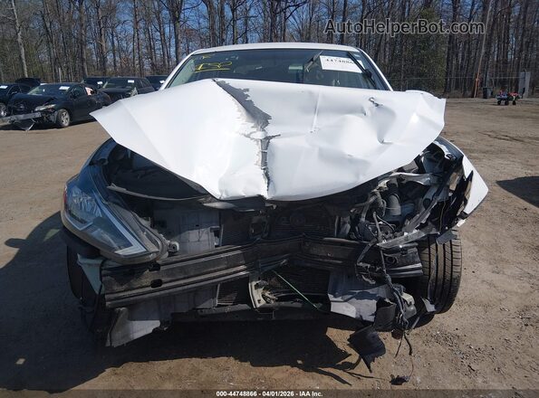 3N1AB7AP5GY324955 2016 NISSAN SENTRA Белый Вид задней части салона