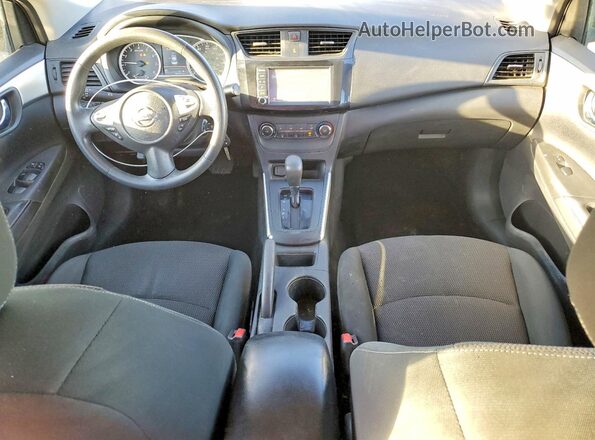 3N1AB7AP5KY258352 2019 NISSAN SENTRA Charcoal Vista del salpicadero
