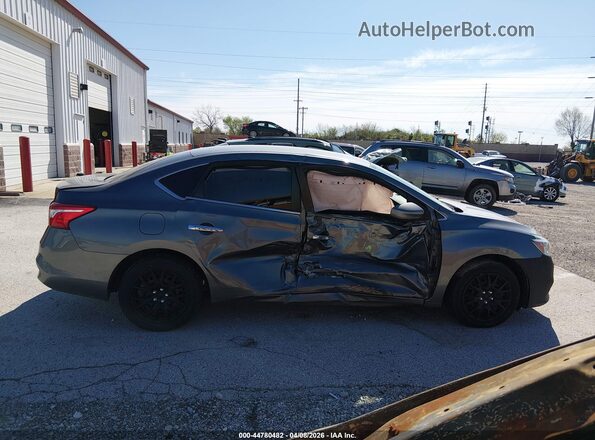3N1AB7AP7KY279655 2019 NISSAN SENTRA Gray Vista interior trasera
