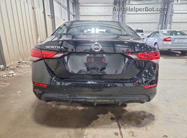 3N1AB8BV4NY211613 2022 NISSAN SENTRA Черный Вид сзади