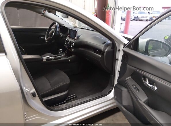 3N1AB8CV1MY314954 2021 NISSAN SENTRA Gray Widok wnętrza z przodu