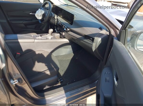 3N1AB9BV5TY210666 2026 NISSAN SENTRA Gray Vista interior delantera