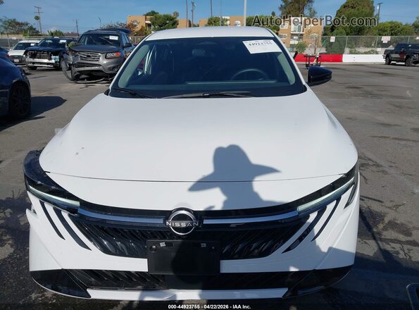 3N1AB9CV9TY218574 2026 NISSAN SENTRA White Вид задньої частини салону