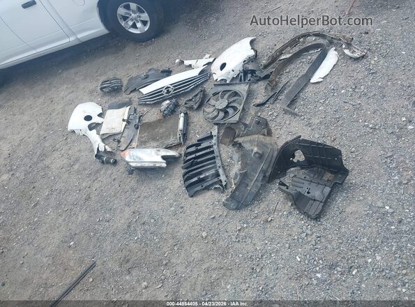 3N1CE2CP4GL380026 2016 NISSAN VERSA NOTE White 