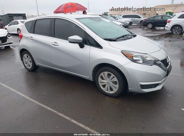 3N1CE2CP4JL367915 2018 NISSAN VERSA NOTE Silver Przód prawy